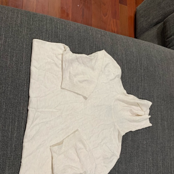 Turtleneck sweater - Picture 2 of 6